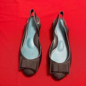 Oka B Grey Bow Jelly Flats Shoes Size 7